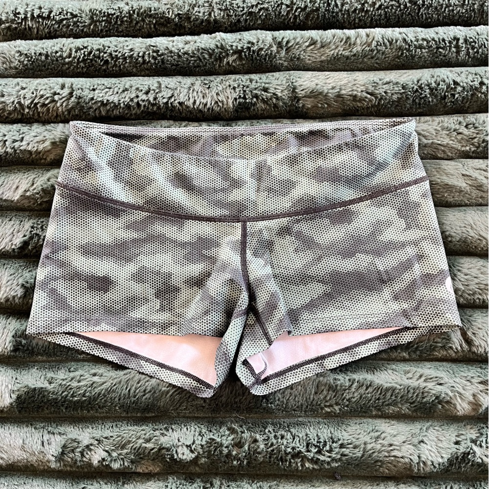 Brooke Wells Focus Green Camo Shorts